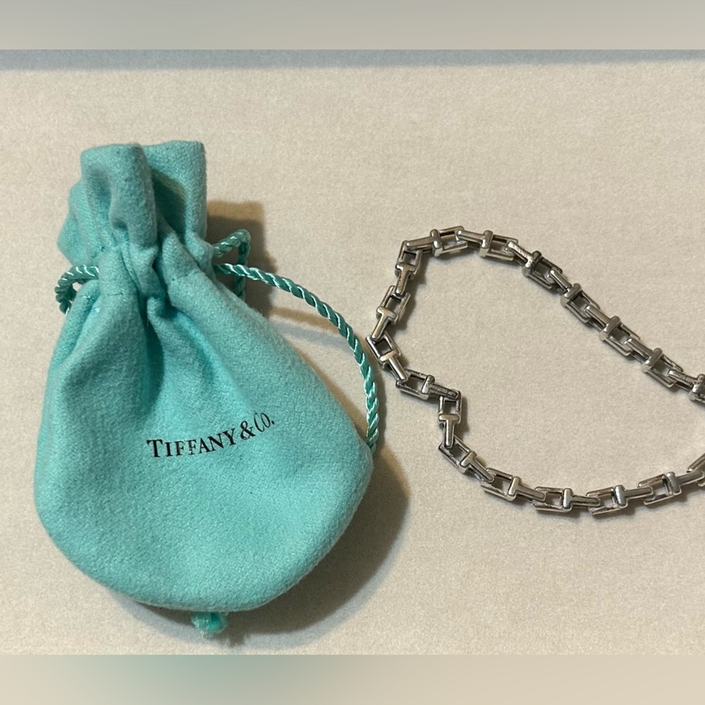 Tiffany & Co. Tiffany T chain bracelet